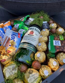 Фото з відгуку покупця про Подарунковий набір бокс для нього “Jameson’s Golden Selection” №323