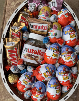 Фото з відгуку покупця про Подарунковий набір бокс для неї “Joyful Kinder Box” №273