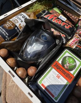 Фото з відгуку покупця про Подарунковий набір бокс для нього “Jäger & Corona Prestige” №334