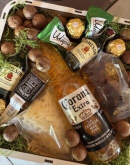 Фото з відгуку покупця про Подарунковий набір бокс для нього “Jameson & Corona Deluxe” №335