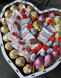 Фото з відгуку покупця про Подарунковий набір бокс для неї “Golden Heart of Love” №343