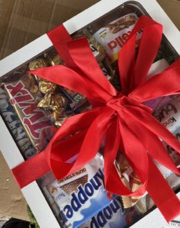 Фото з відгуку покупця про Подарунковий набір бокс для неї “Sweet Break Box” №351