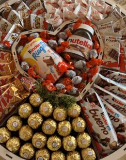 Фото из отзыва покупателя о Подарочный набор бокс для нее “Ferrero Kinder Harmony” №377