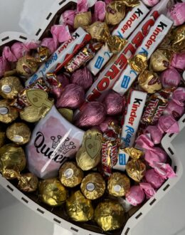 Фото из отзыва покупателя о Подарочный набор бокс для нее “Queen’s Sweet Cake” №385